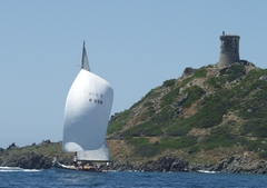 regates_imperiales_2009_bateaux_17.jpg regates_imperiales_2009_bateaux_17.jpg